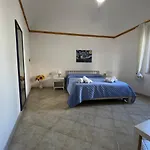 Angolo Del Mare - Casa Corallo Nero Lägenhet